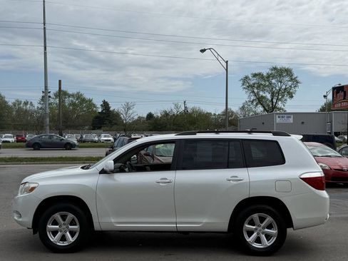 Used 2010 Toyota Highlander 2WD image 6