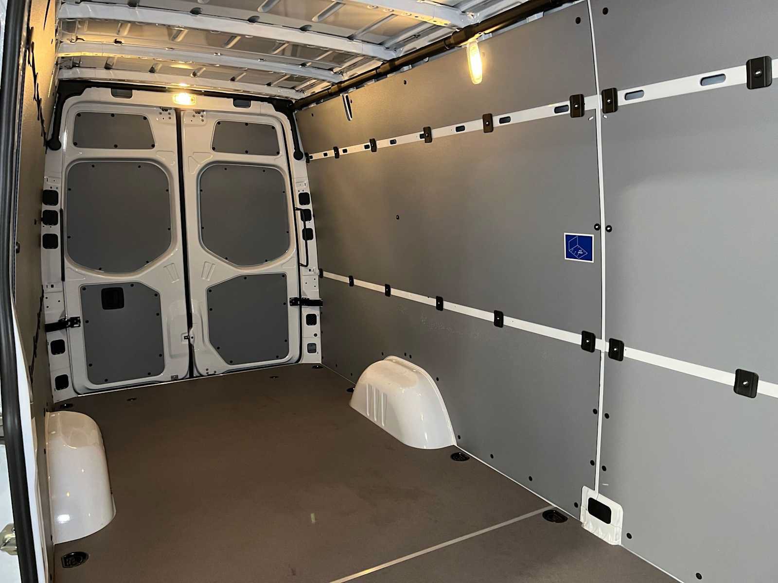 Used 2026 Mercedes-Benz Sprinter 2500 image 15