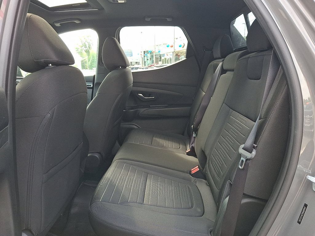 Used 2022 Hyundai Santa Cruz SEL w/ Activity Package AWD/4WD image 11