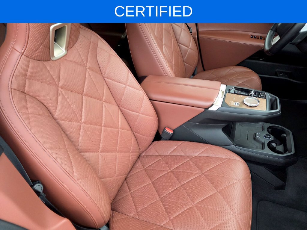 Certified 2023 BMW iX M60 w/ Executive Package AWD/4WD image 26