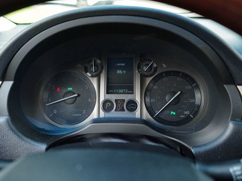 Used 2017 Lexus GX 460 Premium AWD/4WD image 26