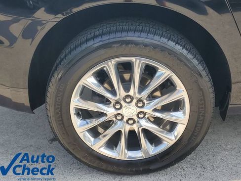 Used 2021 Buick Enclave Essence w/ Sound and Sites Package FWD image 8