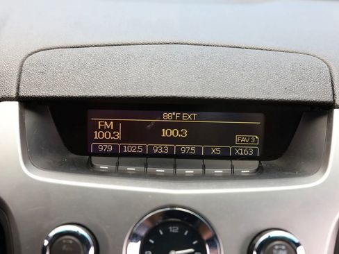 Used 2011 Cadillac CTS Coupe RWD image 33