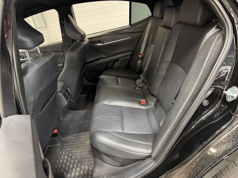 Used 2026 Toyota Camry XSE FWD image 17
