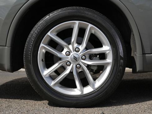 Used 2024 Dodge Durango R/T RWD image 9