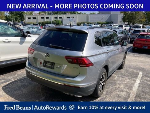 Used 2021 Volkswagen Tiguan SE AWD/4WD image 6