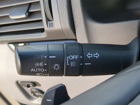 Used 2020 Honda Pilot Touring image 30