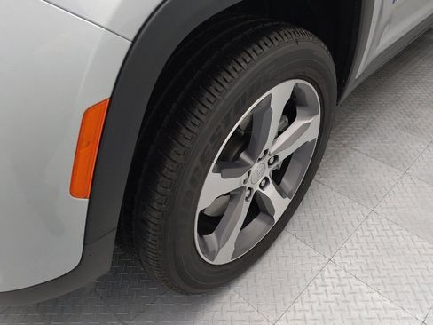 Used 2024 Jeep Grand Cherokee Limited 4xe AWD/4WD image 31