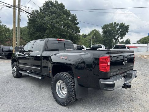 Used 2016 Chevrolet Silverado 3500 LTZ w/ Duramax Plus Package AWD/4WD image 9