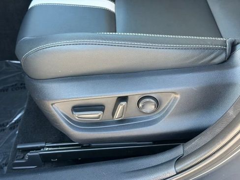 Used 2025 Toyota Camry SE FWD image 19