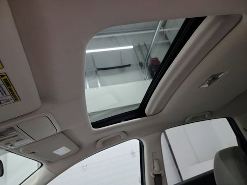 Used 2012 Honda CR-V EX image 24