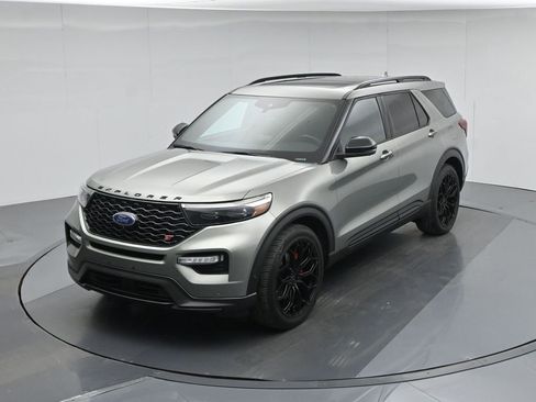 Used 2020 Ford Explorer ST w/ ST Street Pack image 45