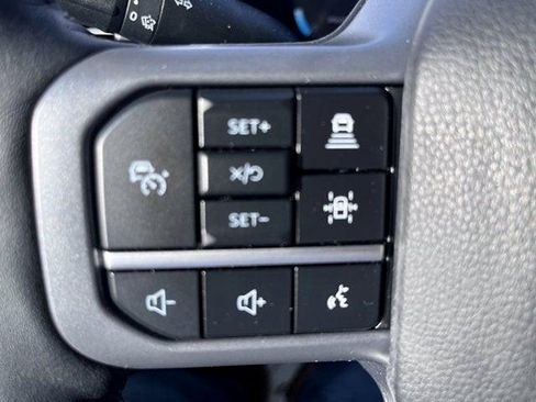 Used 2024 Ford F250 Lariat w/ Lariat Ultimate Package AWD/4WD image 17