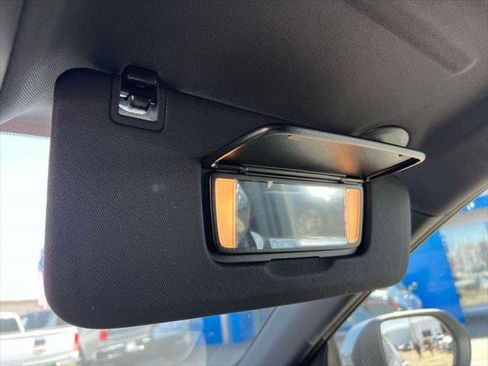 Used 2025 Chevrolet Equinox LT w/ Safety and Technology Package image 29