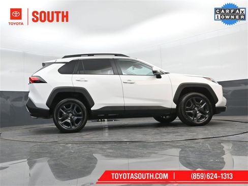 Used 2024 Toyota RAV4 Adventure image 34