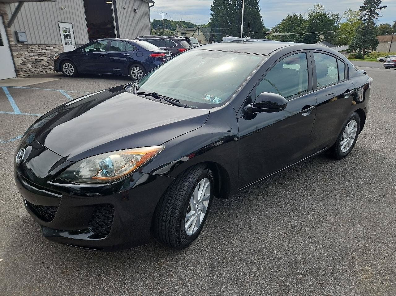 Used 2012 MAZDA MAZDA3 i Touring FWD image 7