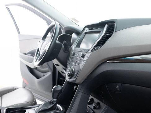 Used 2017 Hyundai Santa Fe Sport AWD/4WD image 27