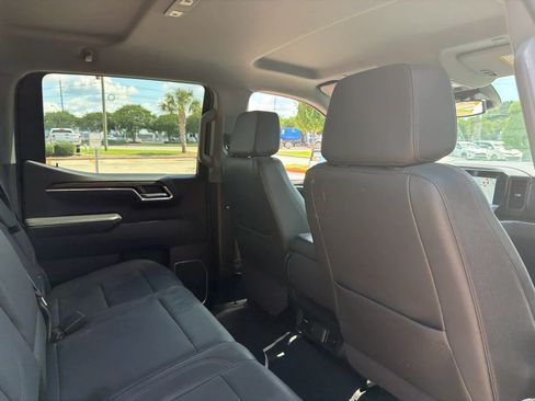 Used 2025 GMC Sierra 1500 SLT RWD image 53