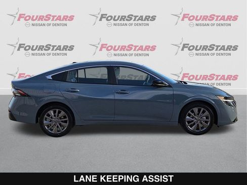 New 2026 Nissan Sentra SL w/ Floor Mat Package FWD image 3