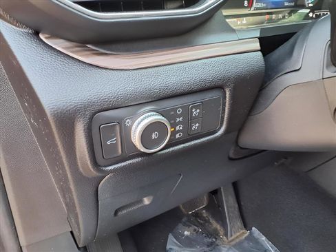 Used 2022 Ford Explorer Limited w/ Equipment Group 301A image 14