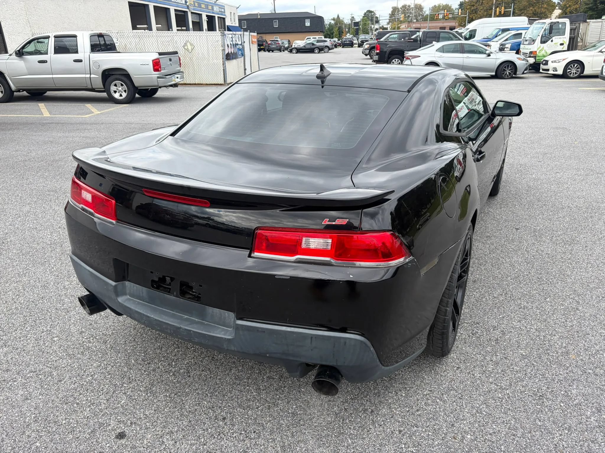 Used 2014 Chevrolet Camaro LS RWD image 12