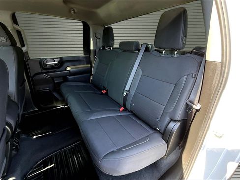 Used 2025 Chevrolet Silverado 2500 Custom w/ Custom Convenience Package AWD/4WD image 15