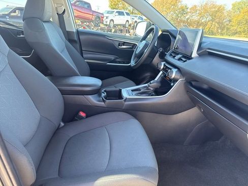 Used 2024 Toyota RAV4 XLE image 14