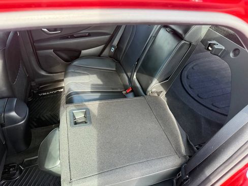 Used 2023 Hyundai Elantra Limited FWD image 43