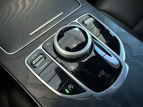 Used 2021 Mercedes-Benz C 300 Sedan image 31