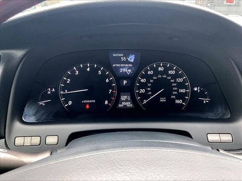 Used 2011 Lexus LS 460 AWD w/ Luxury Value Edition image 26