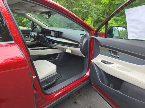 New 2025 Nissan Murano SL image 13