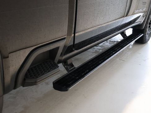 Certified 2024 GMC Sierra 3500 Denali Ultimate image 38