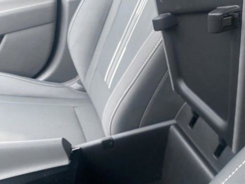 Used 2023 Hyundai Elantra SEL w/ Convenience Package image 28