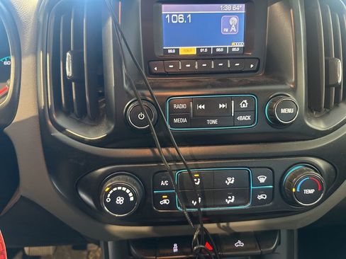 Used 2015 Chevrolet Colorado W/T w/ WT Convenience Package image 19