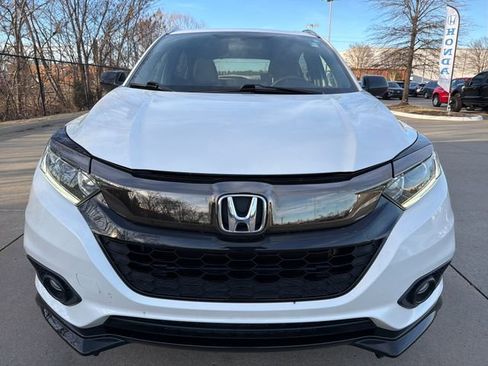 Used 2022 Honda HR-V Sport image 8