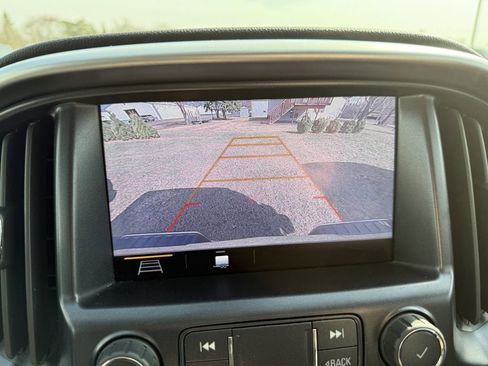 Used 2019 Chevrolet Colorado LT w/ Luxury Package, Chrome image 25