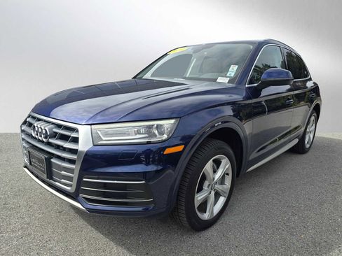 Used 2020 Audi Q5 2.0T Premium w/ Convenience Package image 7