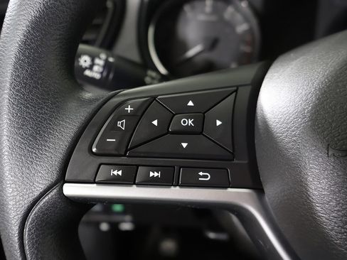 Used 2021 Nissan Rogue Sport S FWD image 36