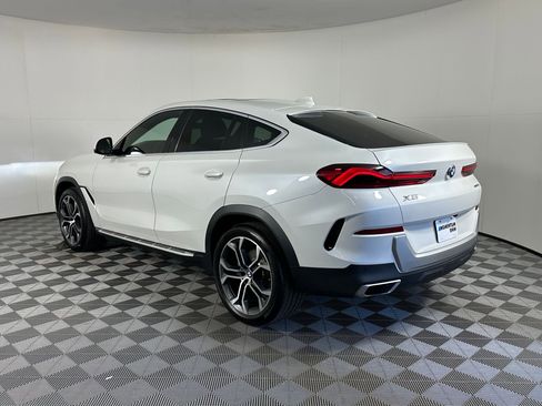 Used 2020 BMW X6 sDrive40i w/ Premium Package image 3