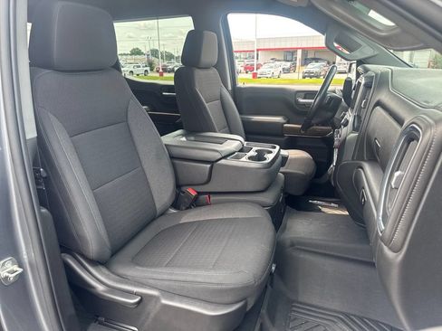 Used 2021 Chevrolet Silverado 1500 RST AWD/4WD image 11