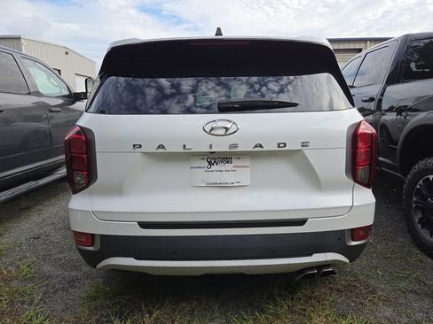 Used 2021 Hyundai Palisade SEL w/ Premium Package FWD image 8