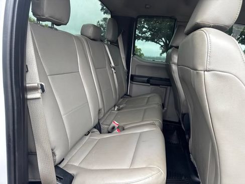 Used 2015 Ford F150 XL w/ Equipment Group 101A Mid AWD/4WD image 11