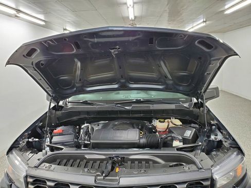 Certified 2020 Chevrolet Silverado 1500 Custom w/ Custom Value Package image 11