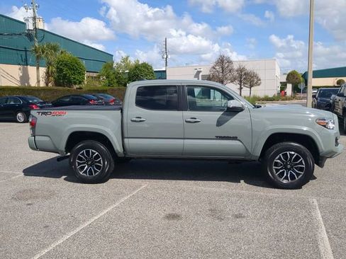 Certified 2023 Toyota Tacoma TRD Sport image 3
