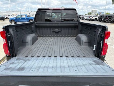 Used 2021 Chevrolet Silverado 1500 LTZ AWD/4WD image 13
