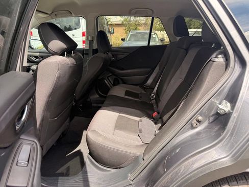 Used 2024 Subaru Outback Premium AWD/4WD image 18