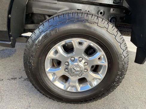 Used 2024 RAM 2500 Laramie image 18