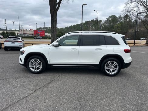 Used 2021 Mercedes-Benz GLB 250 4MATIC image 7