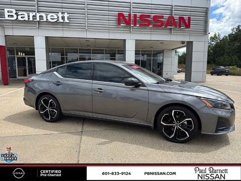 Certified 2024 Nissan Altima 2.5 SR FWD image 5
