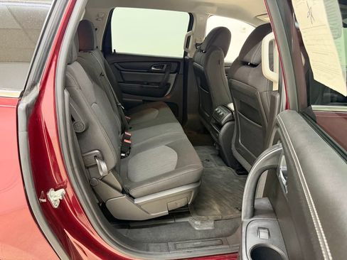 Used 2017 Chevrolet Traverse LT AWD/4WD image 15